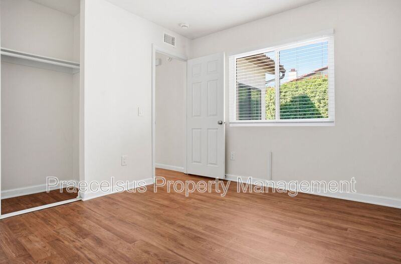 1535 Apache Dr #D - Photo 7 of 27
