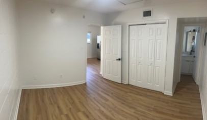 505 Shephard Street - Photo 6 of 11