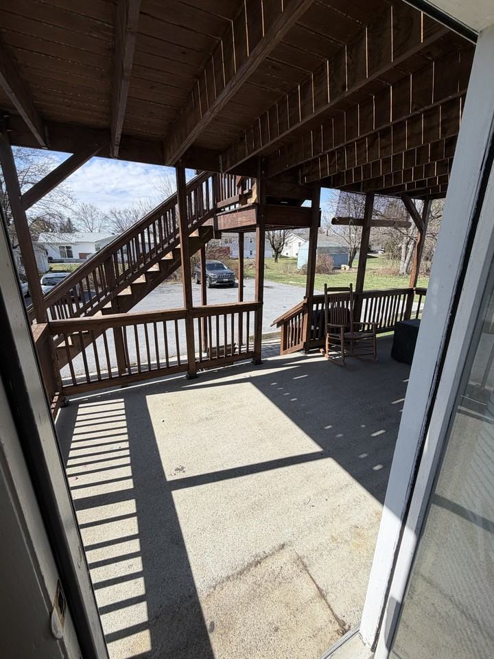 96 Picture Mountain 2 - Photo 2 of 10