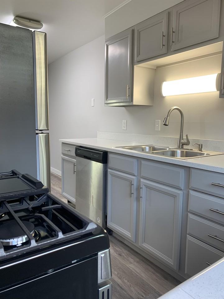 80 M Street - Photo 7 of 18