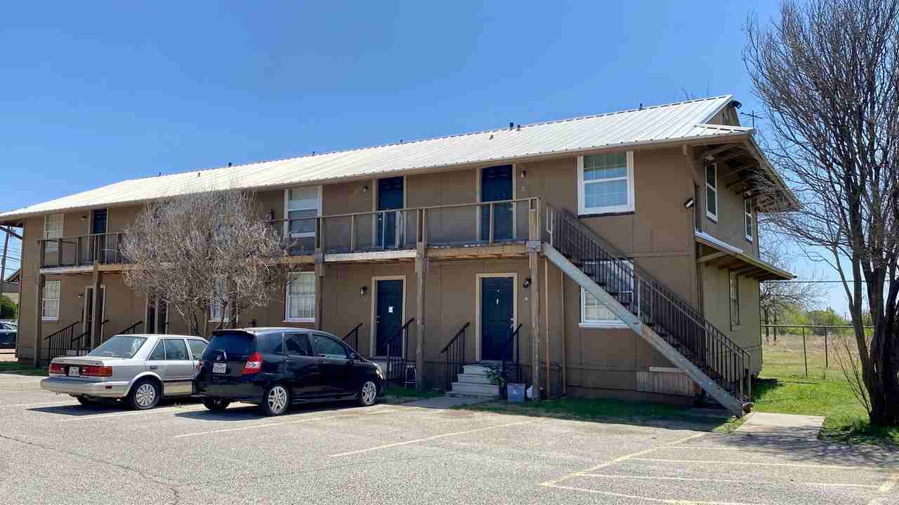 Double S Apartments - Photo 3 of 3