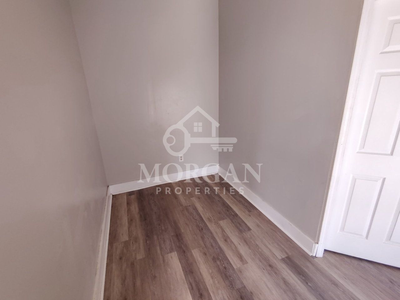 326 Bundy Avenue - New Castle - Photo 4 of 5