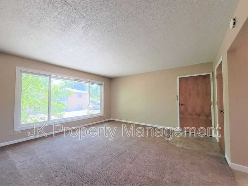 4609 5th Ave S #2 - Photo 4 of 21