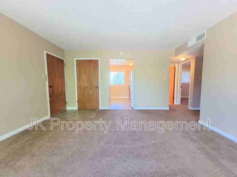 4609 5th Ave S #2 - Photo 7 of 21