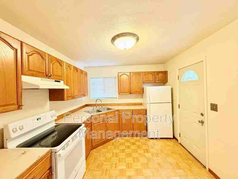 1609 E Reserve St - Photo 2 of 15