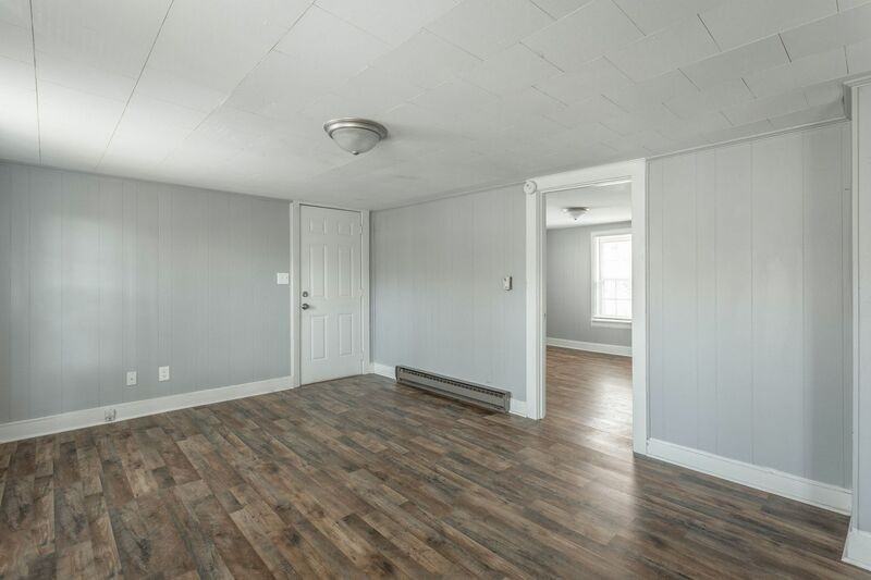 311 Hedgewood Dr #3 - Photo 4 of 30