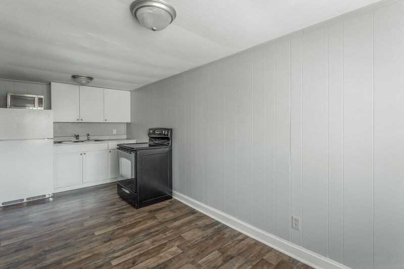 311 Hedgewood Dr #3 - Photo 6 of 30