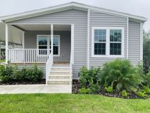 122 S Lake Dr - Photo 1 of 1