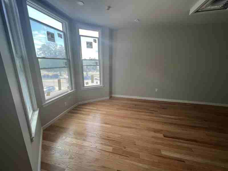 11 Douglas St - Photo 4 of 20