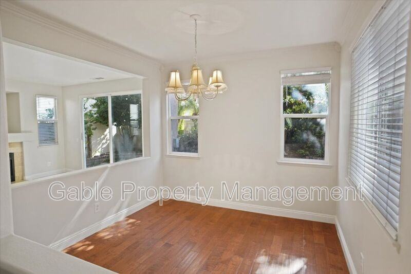 30343 Cedar Oak Ln - Photo 5 of 19