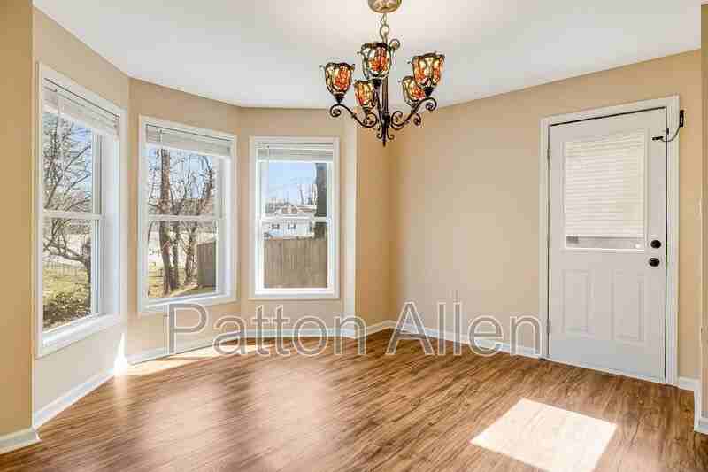 56 Buffalo St - Photo 7 of 23