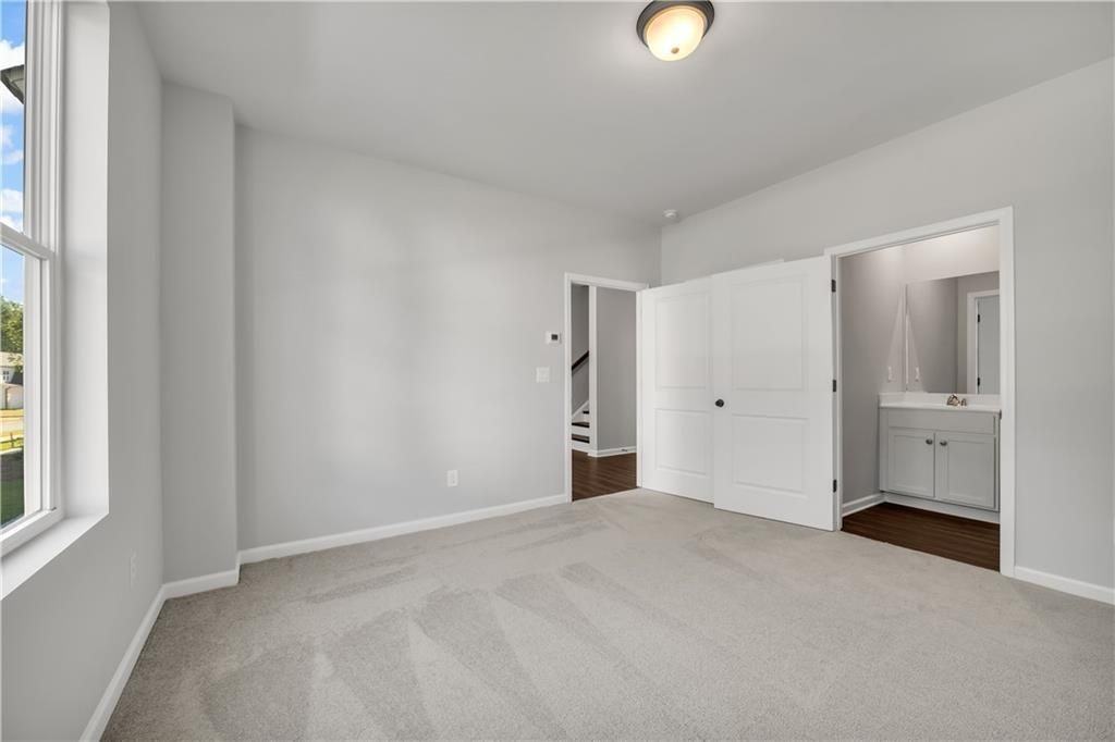 2620 Whistler Way Ne - Photo 5 of 32