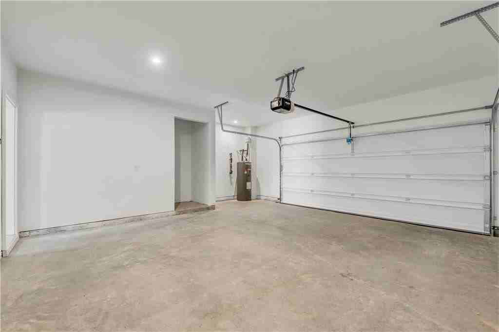 2620 Whistler Way Ne - Photo 7 of 32