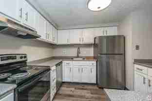 Place Seville Apartments - Photo 1 of 1