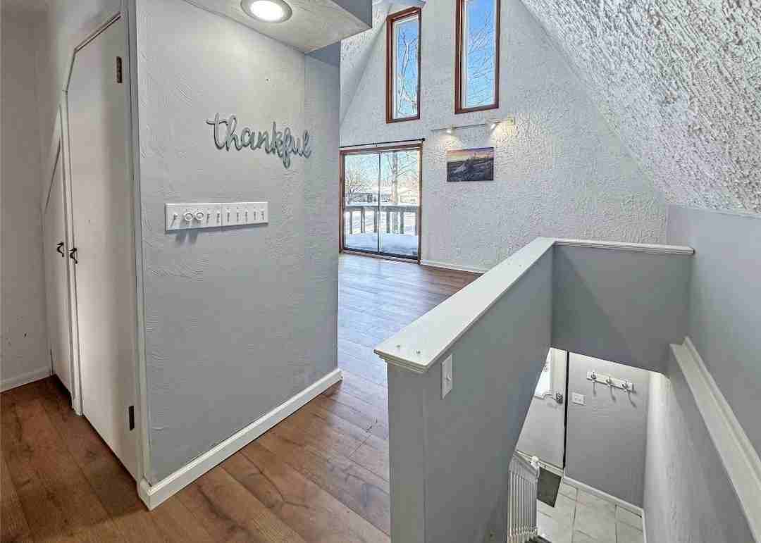 3111 Bradford Ave - Photo 7 of 13