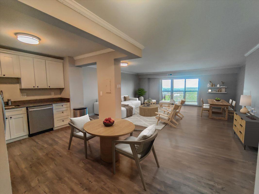 8370 Greensboro Dr ##916 - Photo 3 of 28