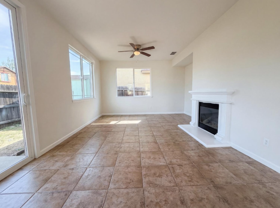 400 Caravaggio Cir - Photo 4 of 20