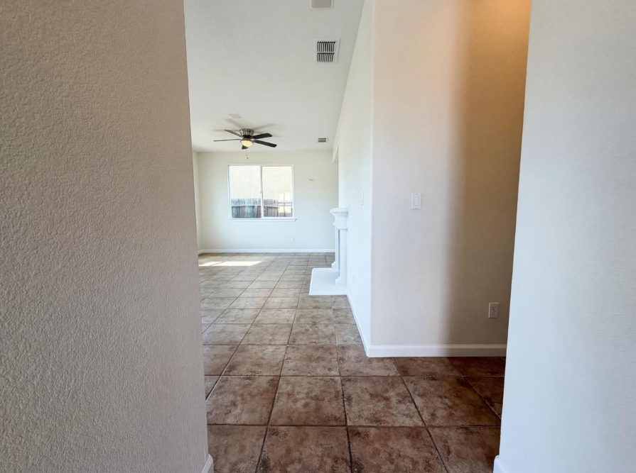 400 Caravaggio Cir - Photo 6 of 20