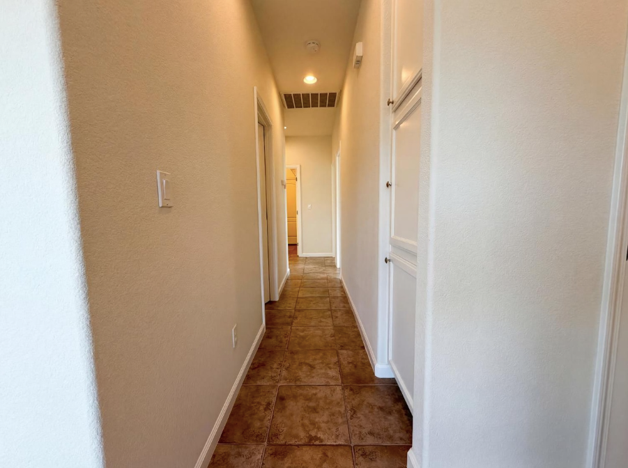 400 Caravaggio Cir - Photo 7 of 20