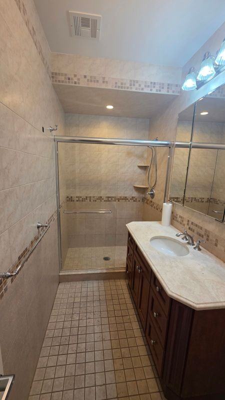 1637 Sheepshead Bay Rd ##2d - Photo 3 of 13