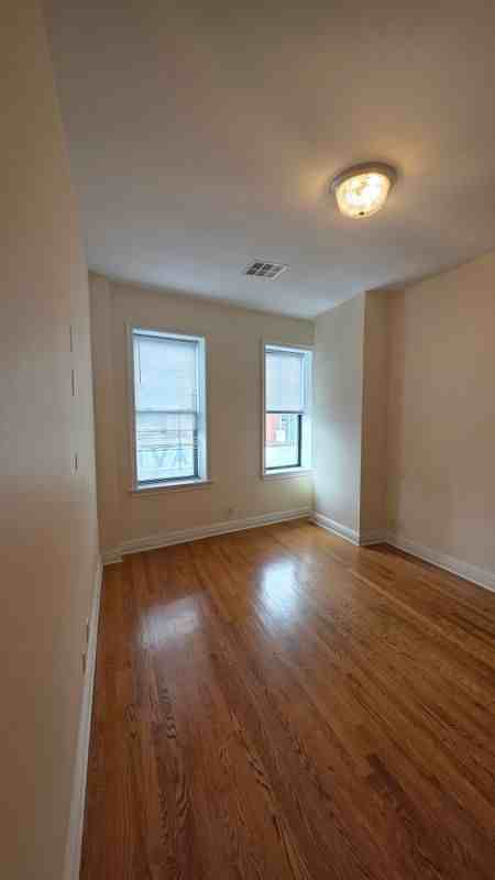 1637 Sheepshead Bay Rd ##2d - Photo 5 of 13