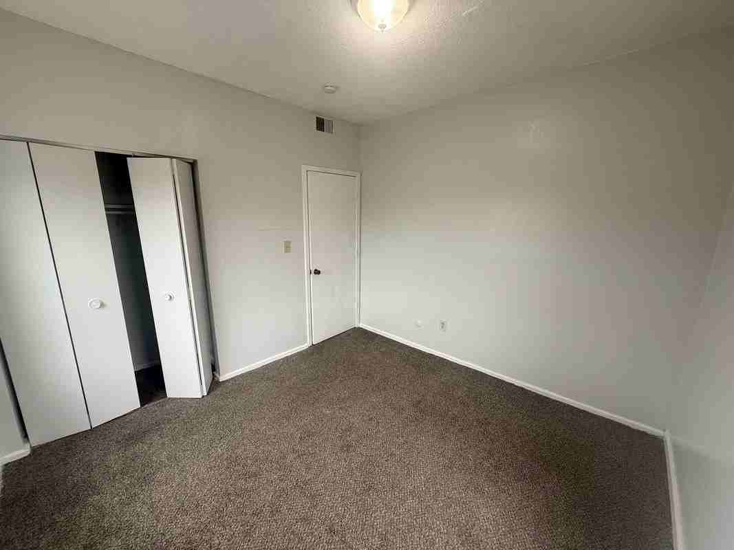 3647 Paseo Blvd ##4 - Photo 4 of 4