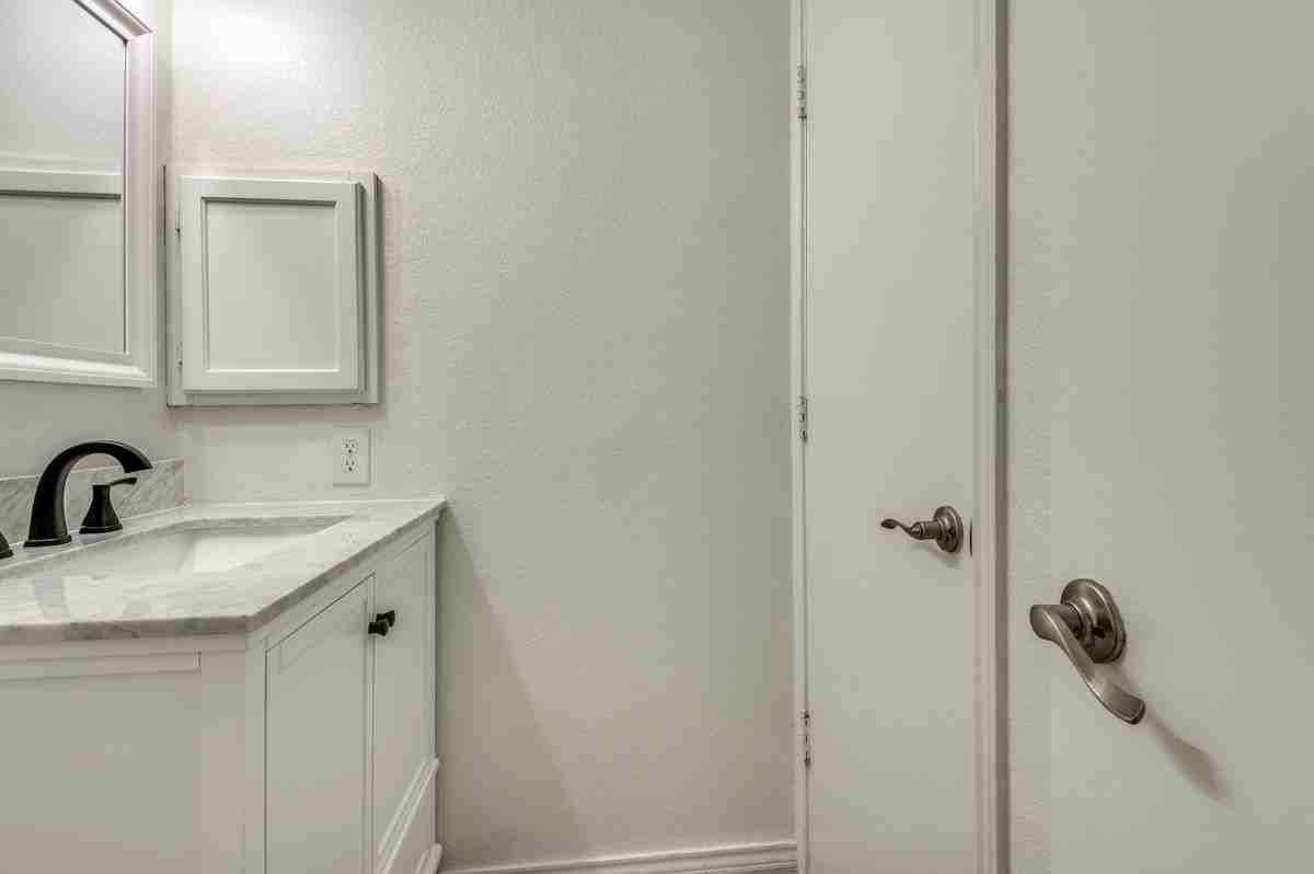 2617 Isbella Dr - Photo 7 of 27