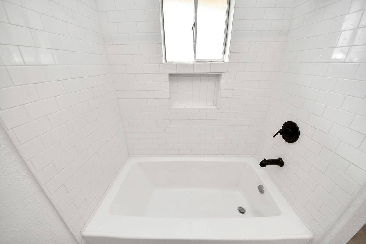 4519 Reynaldo Dr - Photo 6 of 21