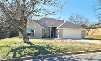 featured image of 440 Pecan Dr