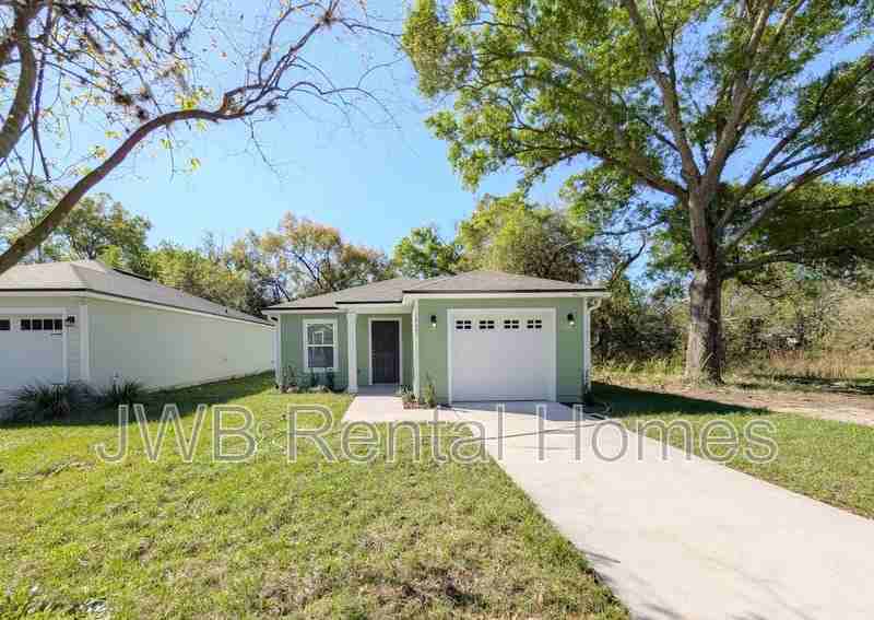 1442 E 27th St - Photo 2 of 18