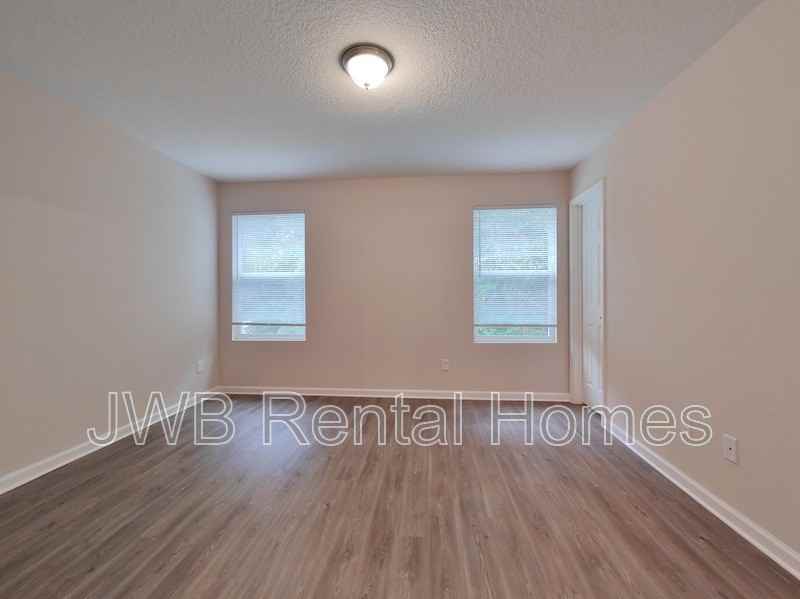 6639 Talking Tree Ct - Photo 6 of 9