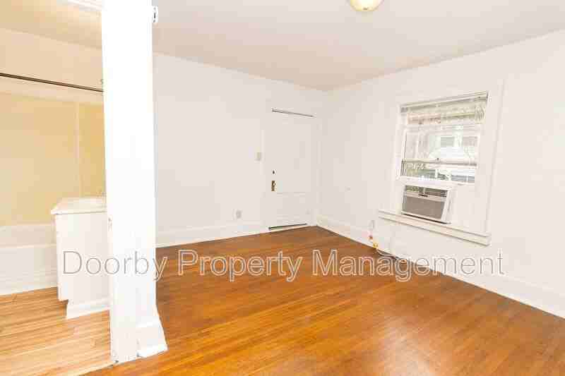 12 Bellflower Cir #2 - Photo 7 of 11