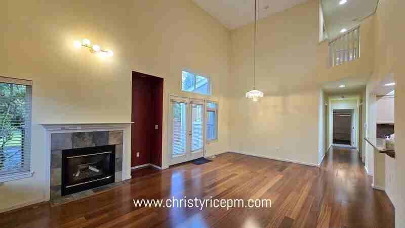 15828 Ne 91st Way - Photo 3 of 20