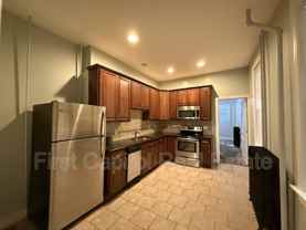 118 E New St #1 - Photo 1 of 1