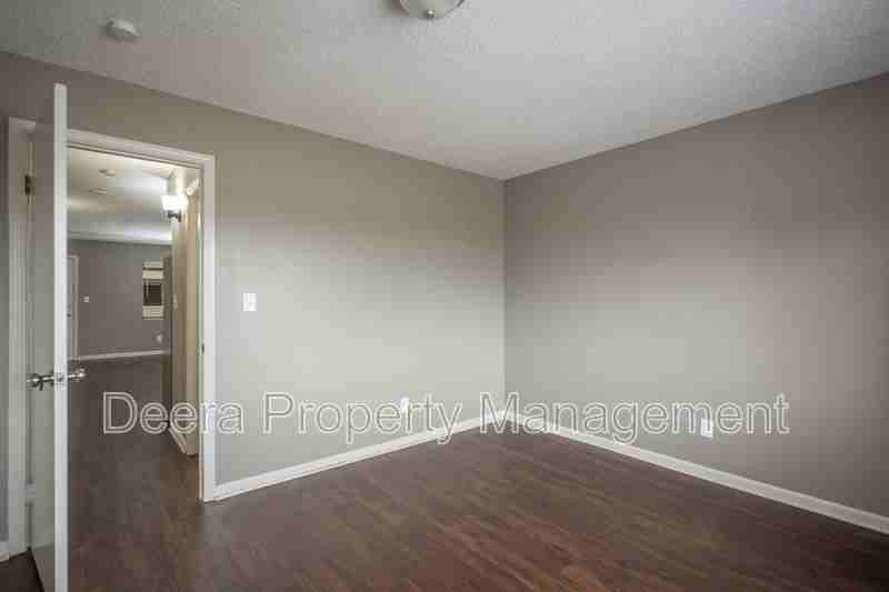 6016 Leavenworth Rd #204 - Photo 3 of 11