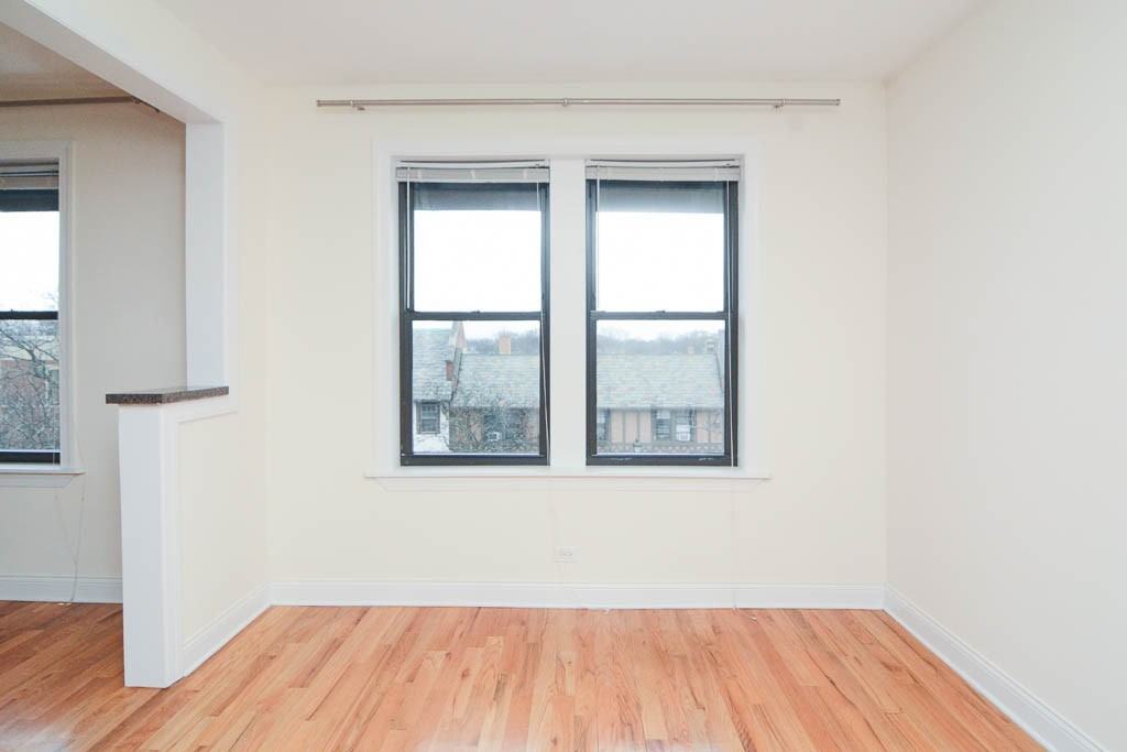 343 Park Ave #03 - Photo 4 of 21