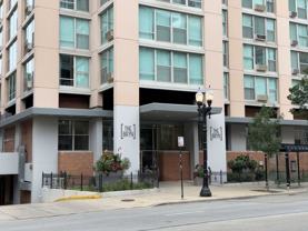 5600 N Sheridan Rd #1A - Photo 1 of 1