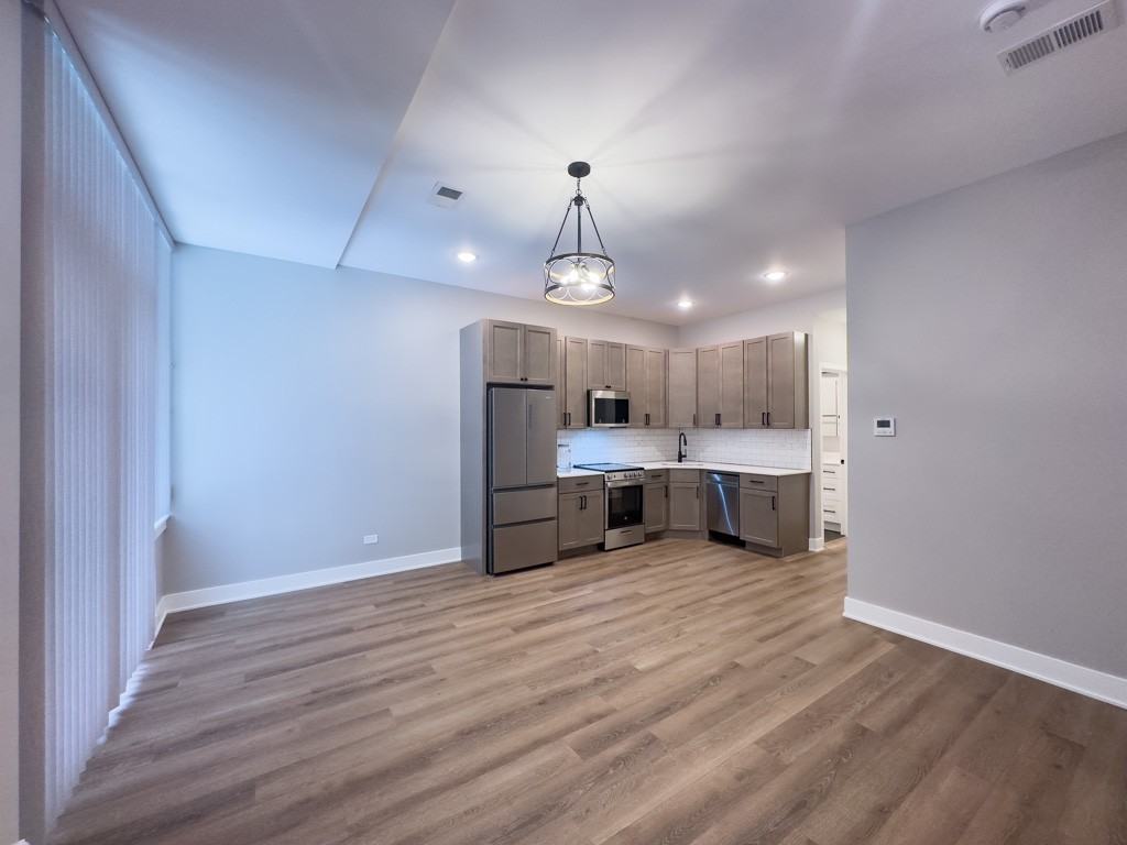 5600 N Sheridan Rd #1A - Photo 6 of 19