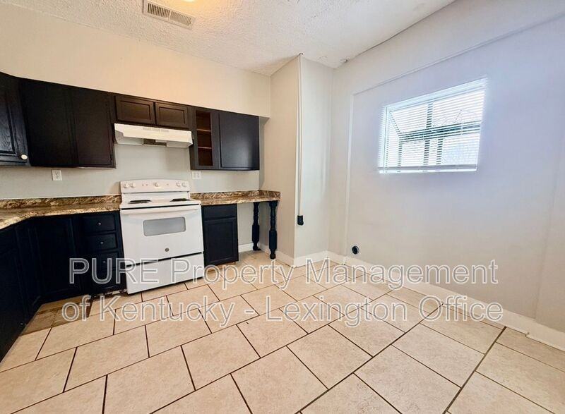 417 North St #3 - Photo 7 of 13