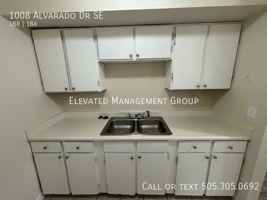 featured image of 1008 Alvarado Dr Se