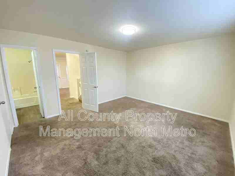 3054 Destin Cir - Photo 5 of 9