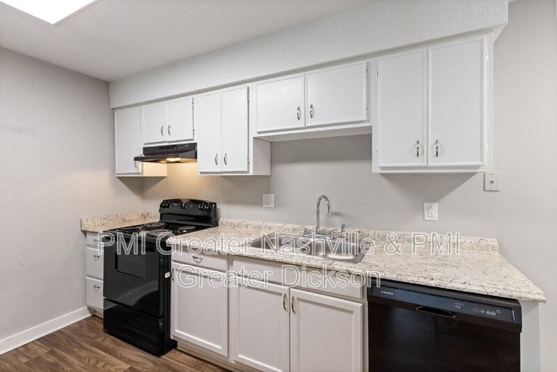 405 Spring St #C51 - Photo 6 of 28