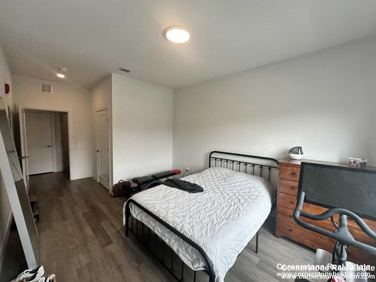 Dorchester Ave #307 - Photo 5 of 8