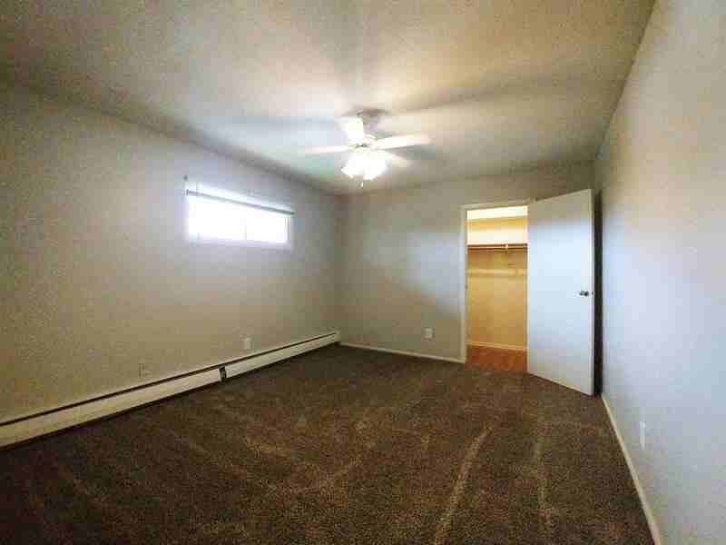 4420 S 25th St #6 - Photo 4 of 10