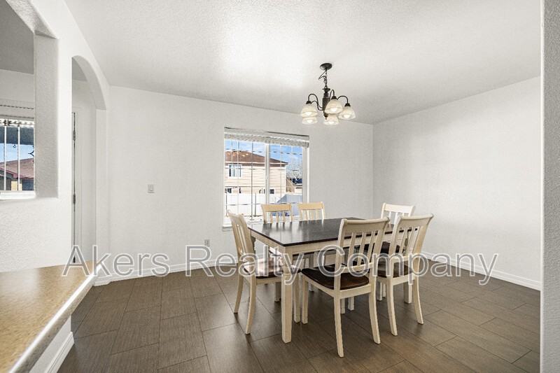 2143 Teal Ct - Photo 7 of 24