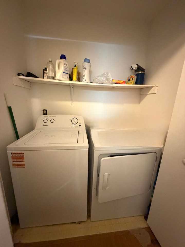 1209 University Ter #G - Photo 6 of 6