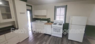 featured image of 107 E Main St #1