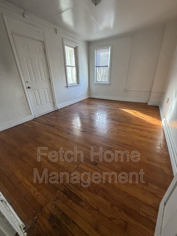 30 N Franklin St - Photo 3 of 21