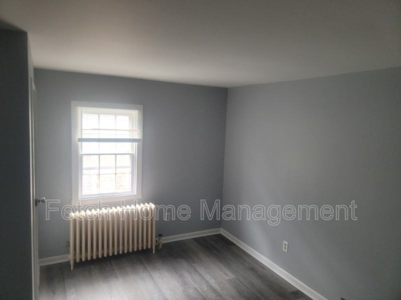 3 N Main St #E - Photo 5 of 11