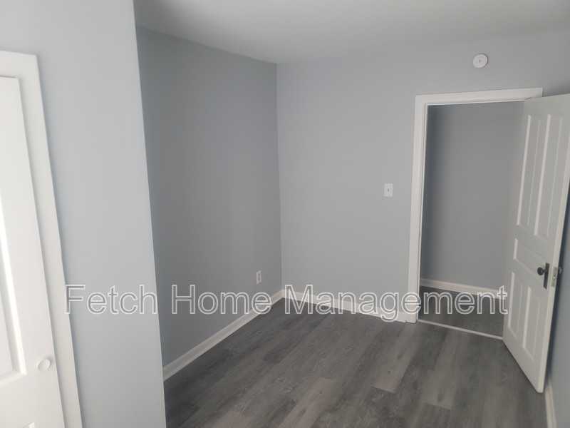 3 N Main St #E - Photo 6 of 11